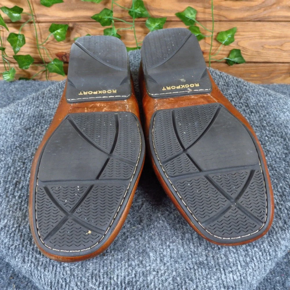 Rockport K55807 Mens Loafer Size 12 Driving Shoe Tan Leather Slip On Moc Toe